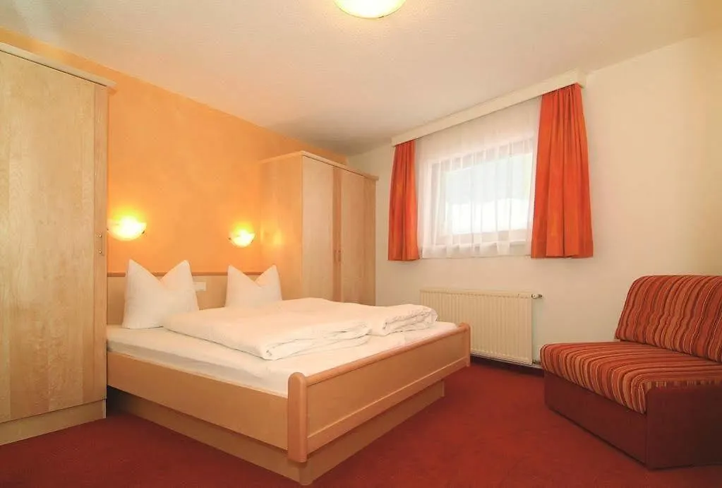 Apart Altamira Apartment Ischgl